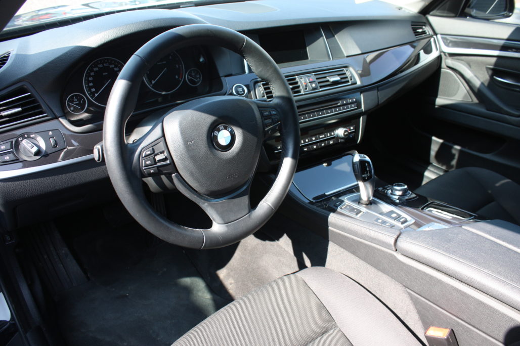 BMW SERIA 5