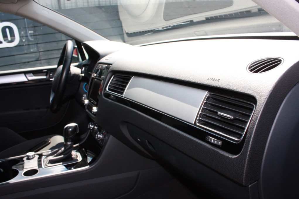 VW TOUAREG