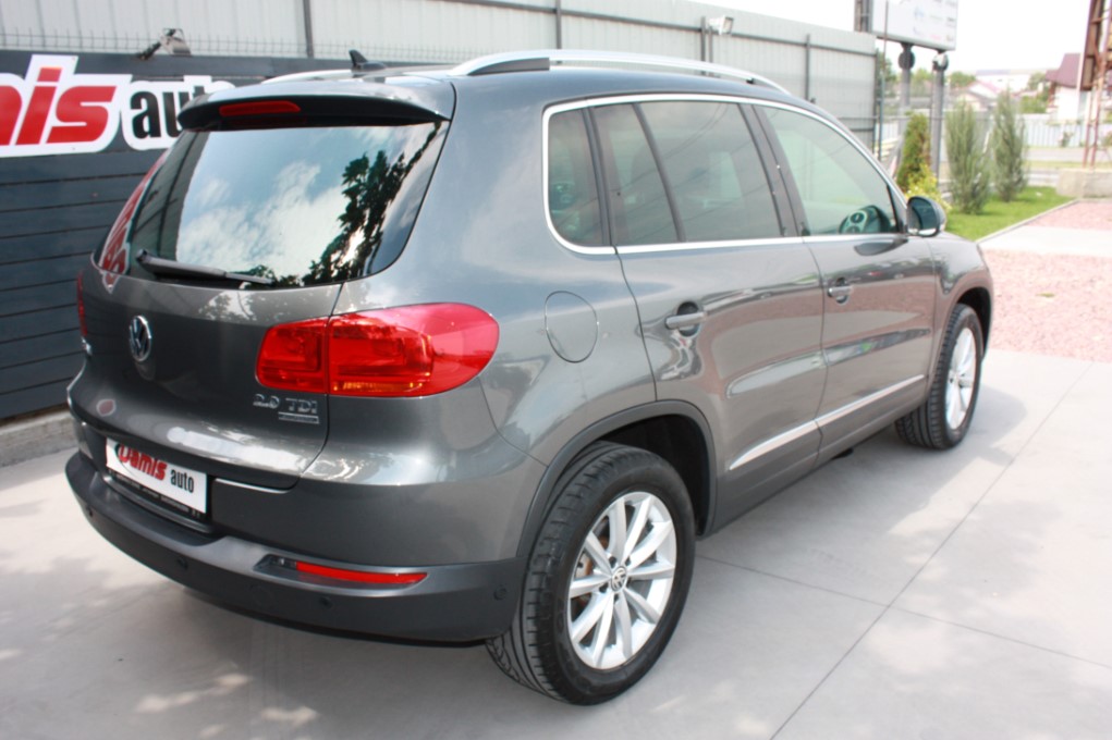 VW TIGUAN