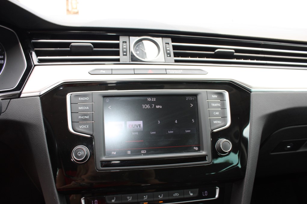 VW PASSAT VARIANT