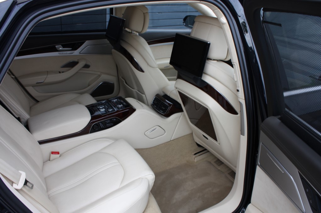 AUDI A8 L